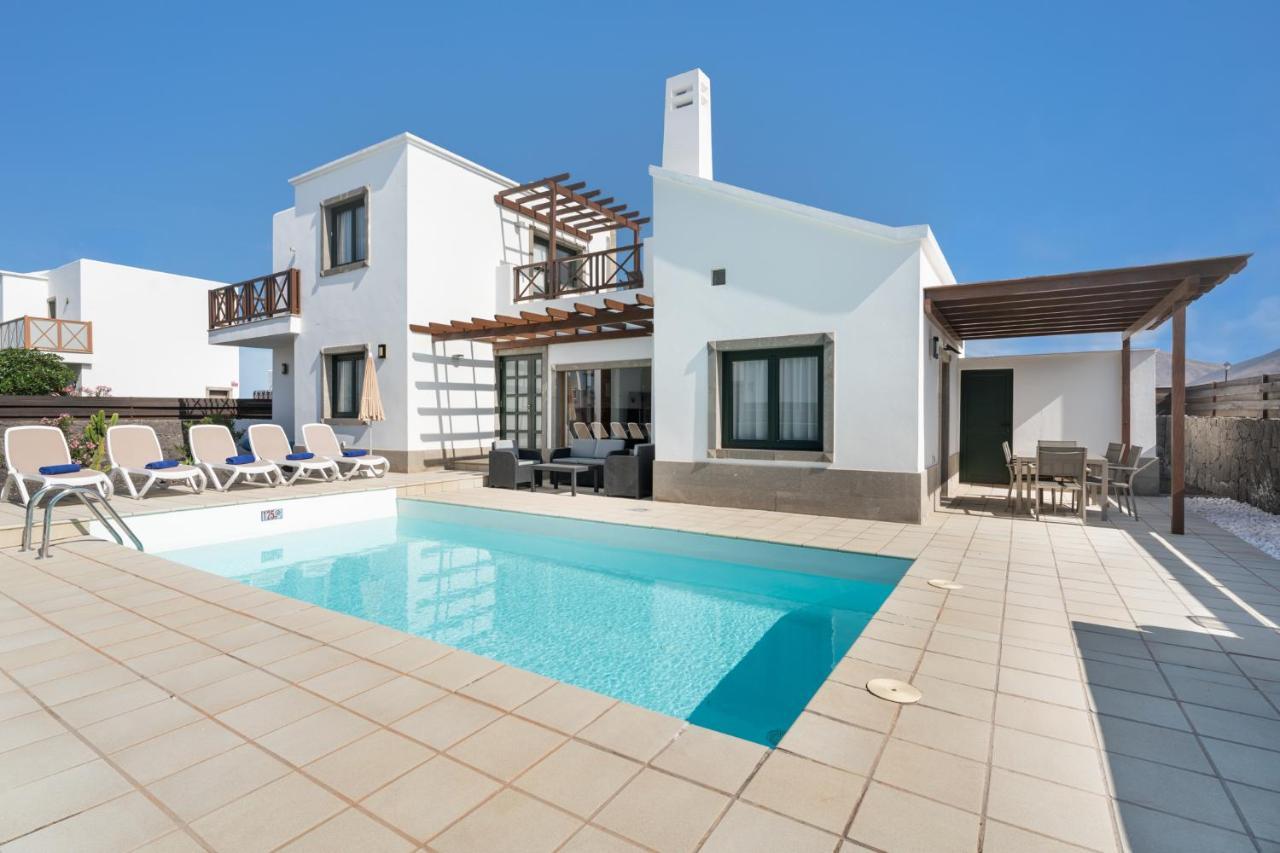 بلايا بلانكا Ereza Villas Camelot المظهر الخارجي الصورة